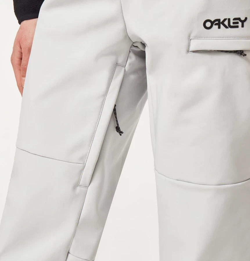 Oakley TC Dharma Softshell Bib Women's Snowpant - Image 8