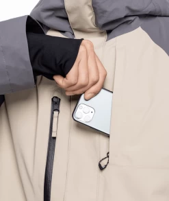 686 Men's Gore-Tex Core Shell Jacket - Rhino Grey Color Block 22 686 Men's Gore-Tex Core Shell Jacket - Rhino Grey Color Block -Premier Ski Shop large M2W107 RNGR A 6