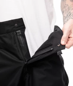 686 Men's Infinity Insulated Cargo Pant - Black 23 686 Men's Infinity Insulated Cargo Pant - Black -Premier Ski Shop large M2W213 BLK A 9